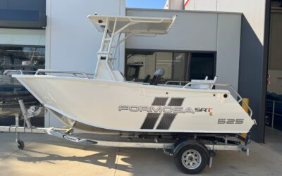 SRT 525 Centre Console – Pro Deck